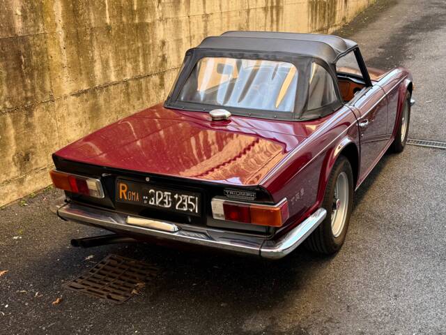 Triumph TR 6 PI