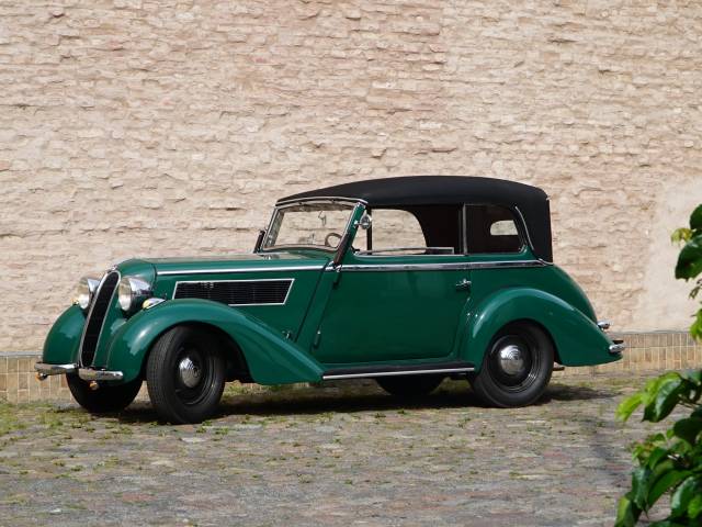 BMW 329