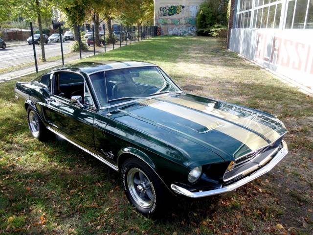 Ford Mustang GT 428 Cobra Jet