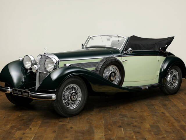 Bild 1/21 von Mercedes-Benz 540 K Cabriolet A (1937)