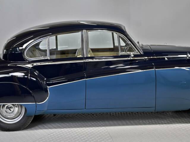 Jaguar Mk VIII