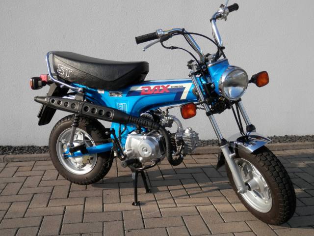 Image 1/15 of Honda DUMMY (1988)