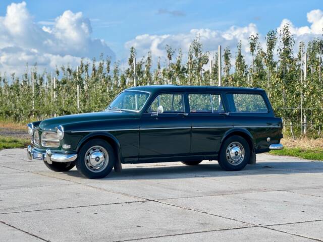 Volvo Amazon P220
