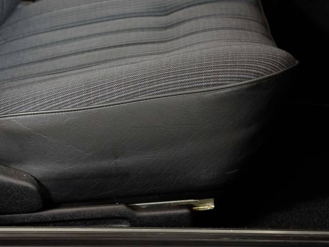 Mercedes-Benz 300 D
