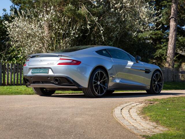 Aston Martin Vanquish