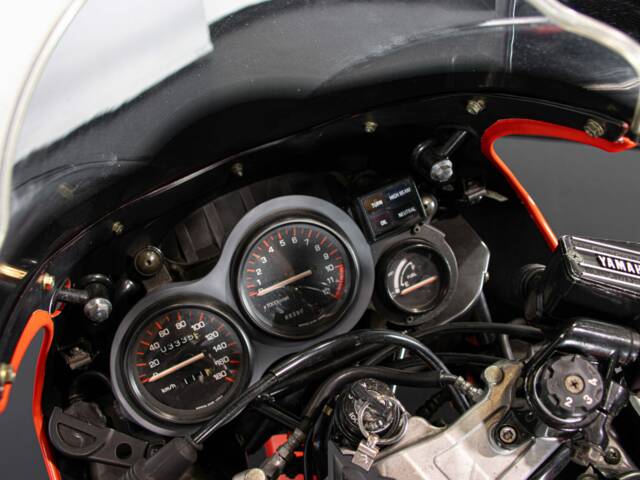 Yamaha RZV 500 R