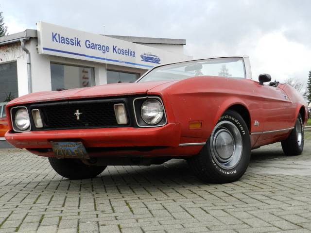 Ford Mustang 351