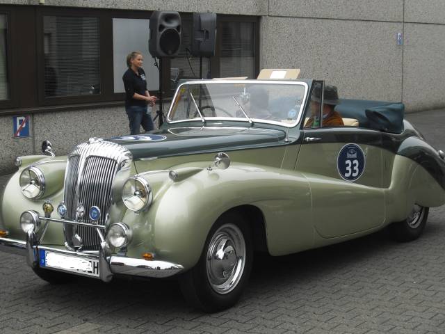 Image 1/4 of Daimler DB 18 (1951)