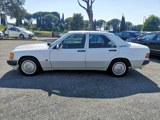Mercedes-Benz 190 E 1.8
