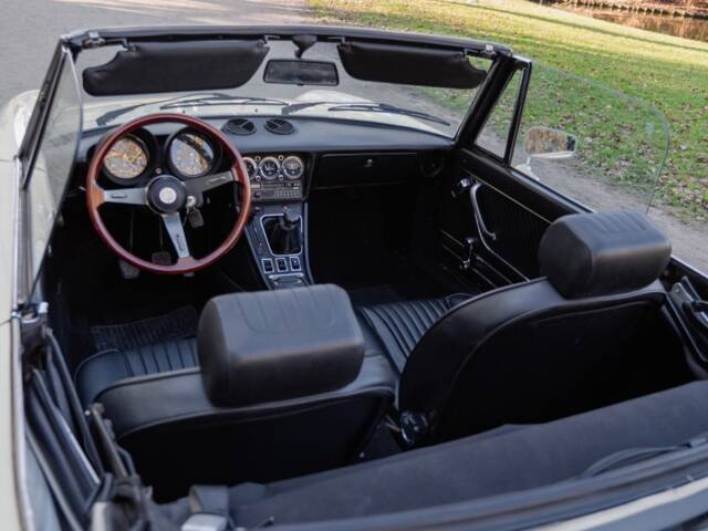 Alfa Romeo 2000 Spider Veloce