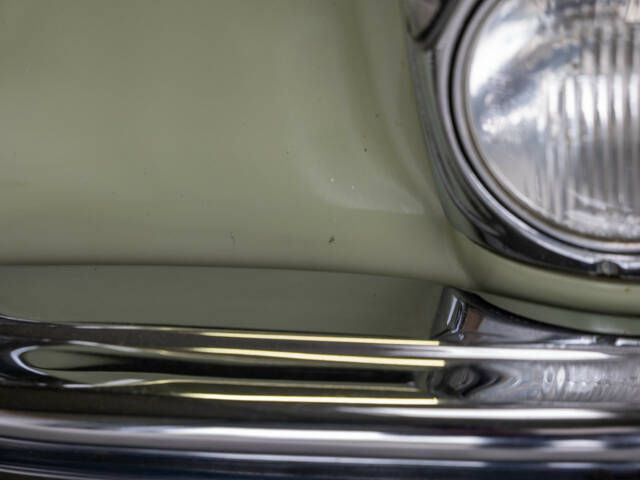 Mercedes-Benz 250 S