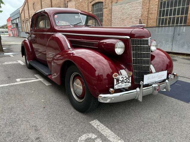 Oldsmobile F-Series Business Coupe