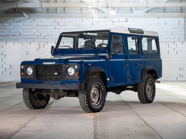 Immagine 1/86 di Land Rover Defender 110 Td5 (1999)