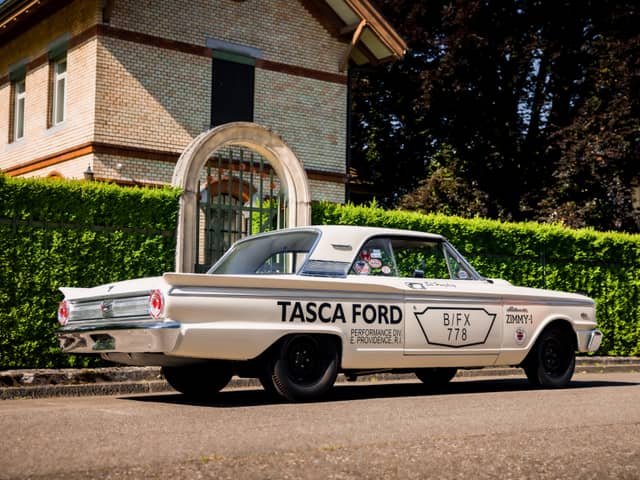 Ford Fairlane 500
