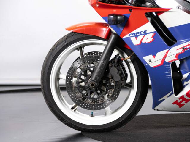 Honda VFR 400 R