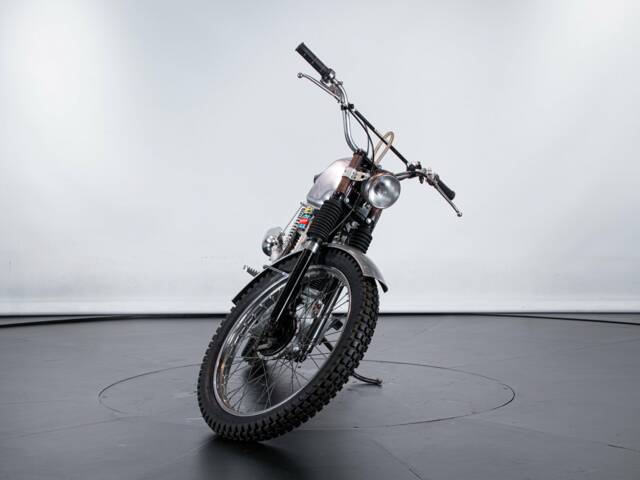 BSA 250 SS Gold Star