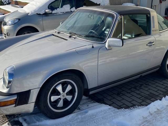 Porsche 911 2.7 S