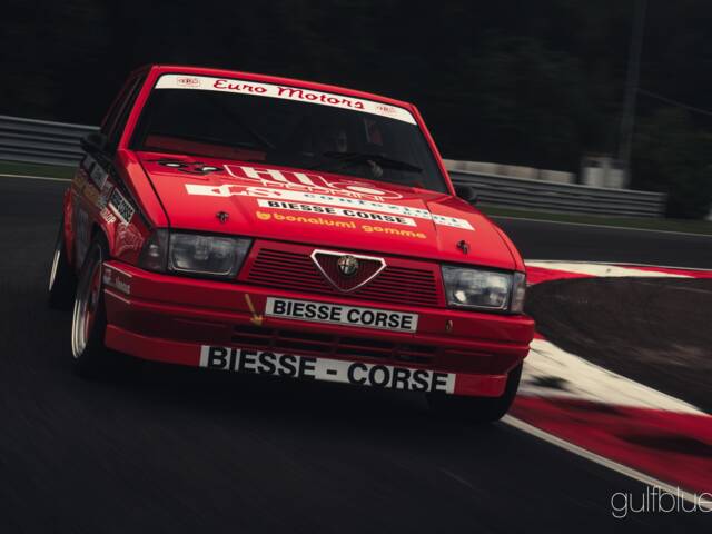 Imagen 1/52 de Alfa Romeo 75  2.5 V6 (1986)