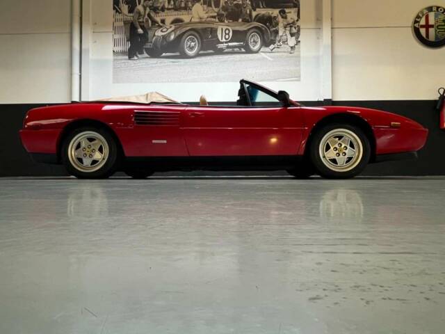 Ferrari Mondial T