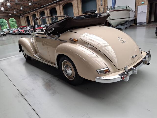 Mercedes-Benz 220 Cabriolet A