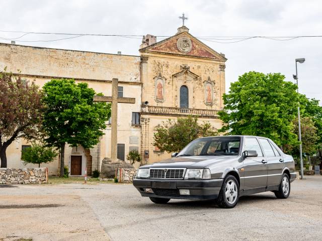 Lancia Thema 8.32