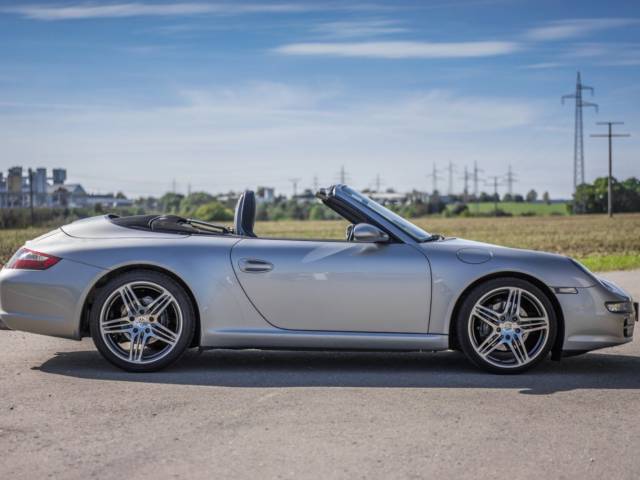 Porsche 911 Carrera