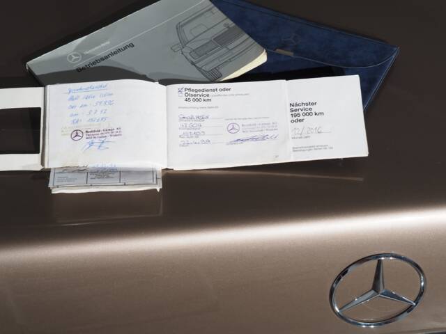 Mercedes-Benz 300 E 4-Matic