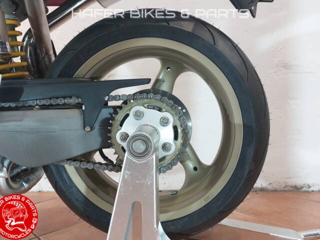 Ducati 916
