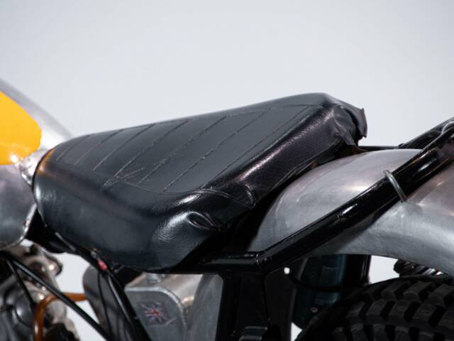 BSA 250 SS Gold Star