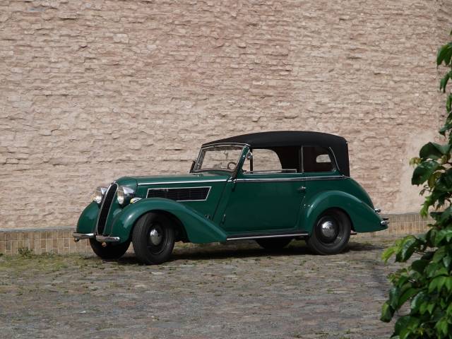 BMW 329