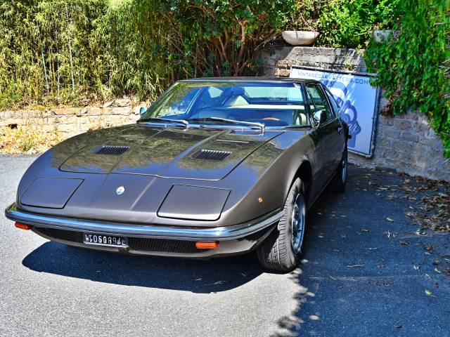 Maserati Indy 4700