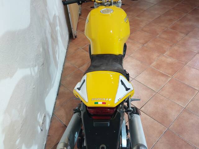 Ducati Monster 900
