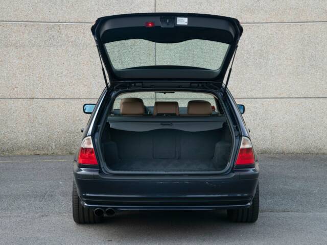 ALPINA B3 3.3 Allrad Touring