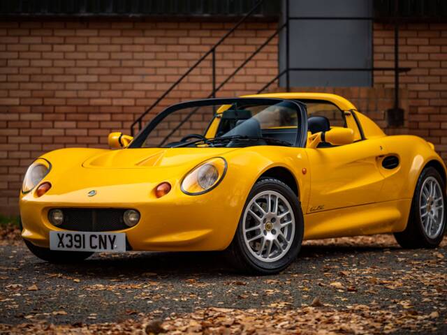 Image 1/8 de Lotus Elise (2000)