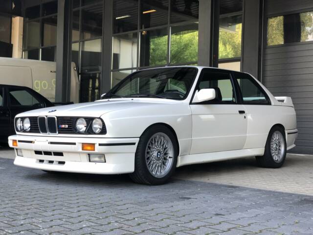 Immagine 1/27 di BMW M3 (1987)