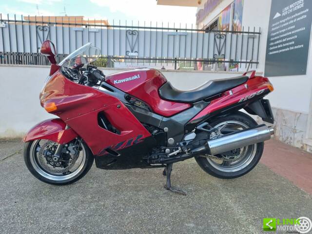 Bild 1/10 von Kawasaki DUMMY (2000)