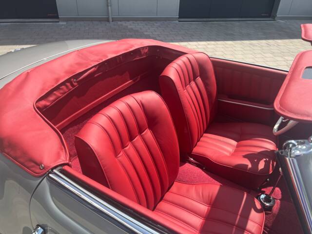 Mercedes-Benz 190 SL
