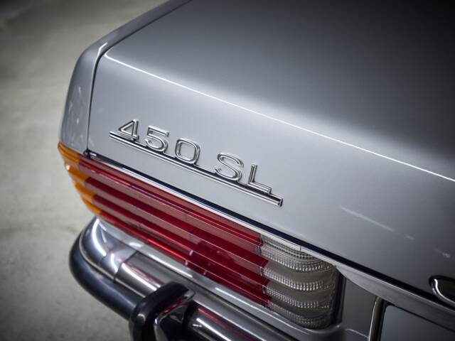 Mercedes-Benz 450 SL
