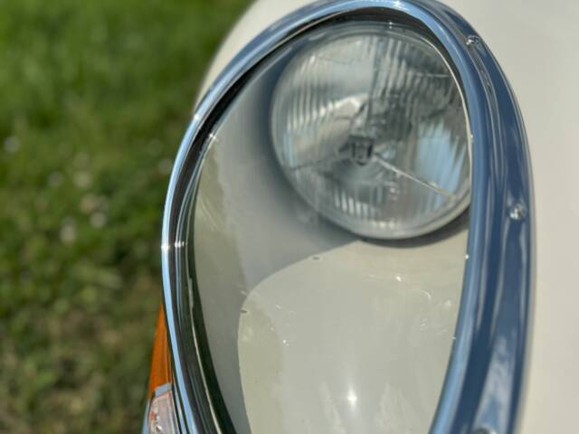 Jaguar E-Type 3.8 Flat Floor