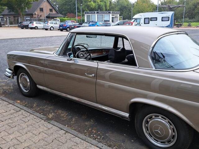 Mercedes-Benz 280 SE 3,5