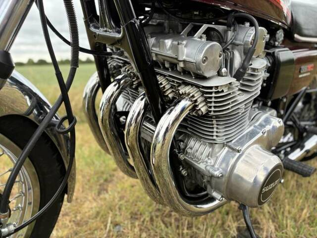 Suzuki GS 750