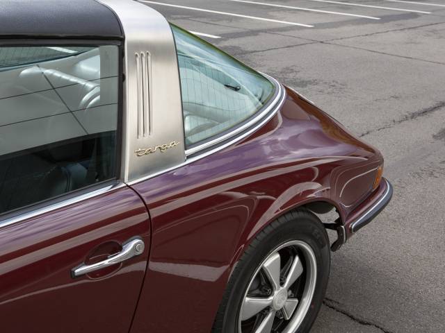 Porsche 911 2.2 S