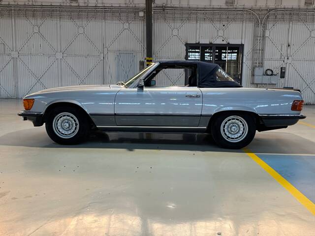Mercedes-Benz 500 SL