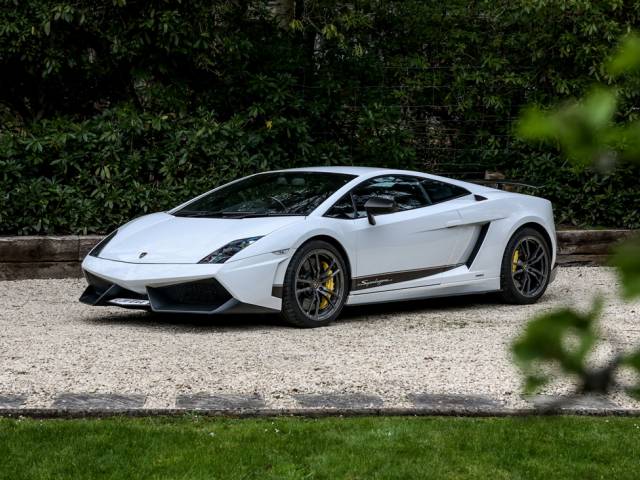 Lamborghini Classic Cars for Sale - Classic Trader