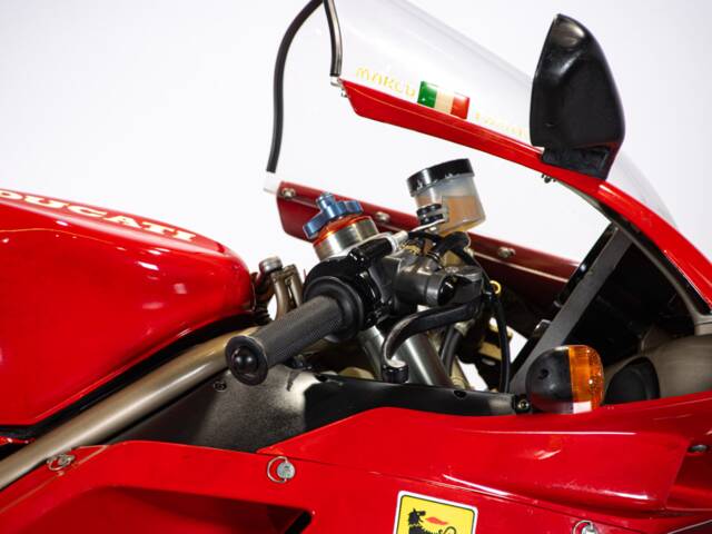 Ducati 916