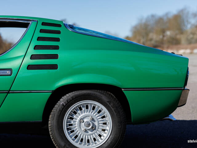 Alfa Romeo Montreal