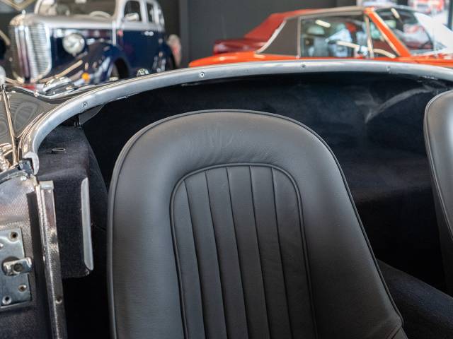 Austin-Healey 100/6 (BN6)