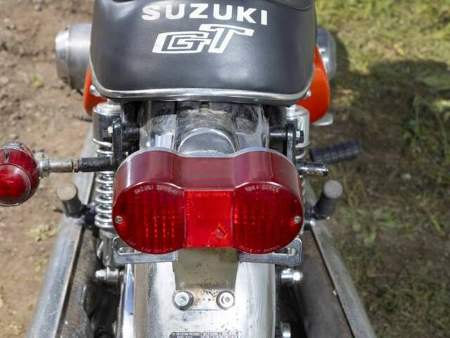 Suzuki GT 750 L