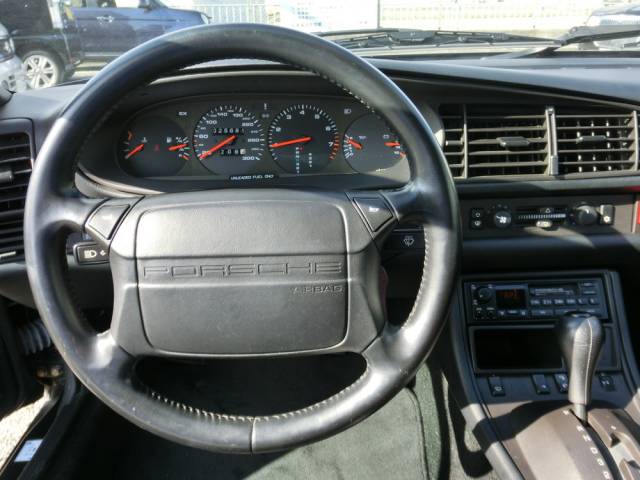 Porsche 968