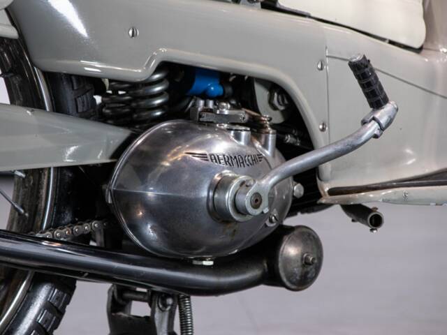 Aermacchi Zeffiro 125